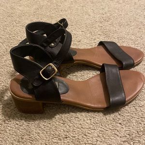 Steve Madden sandals